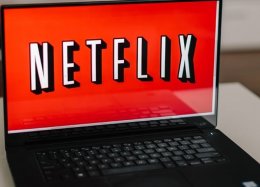 CEO da Netflix quer transmitir filmes ao mesmo tempo em que saem no cinema.